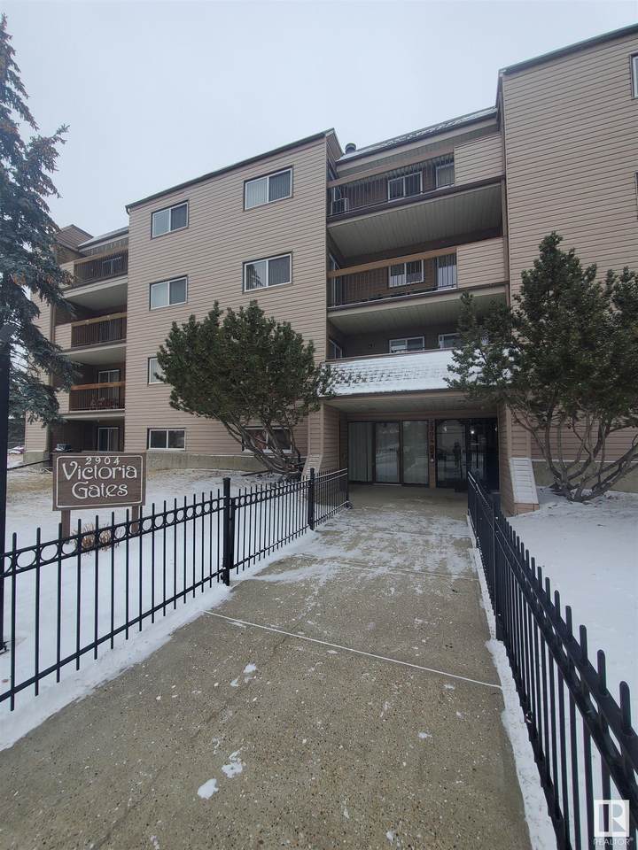 312 2904 139 Avenue - Photo 1