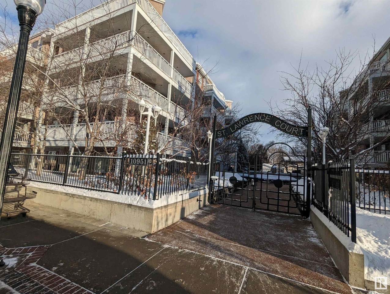 410 10951 124 Street - Photo 1