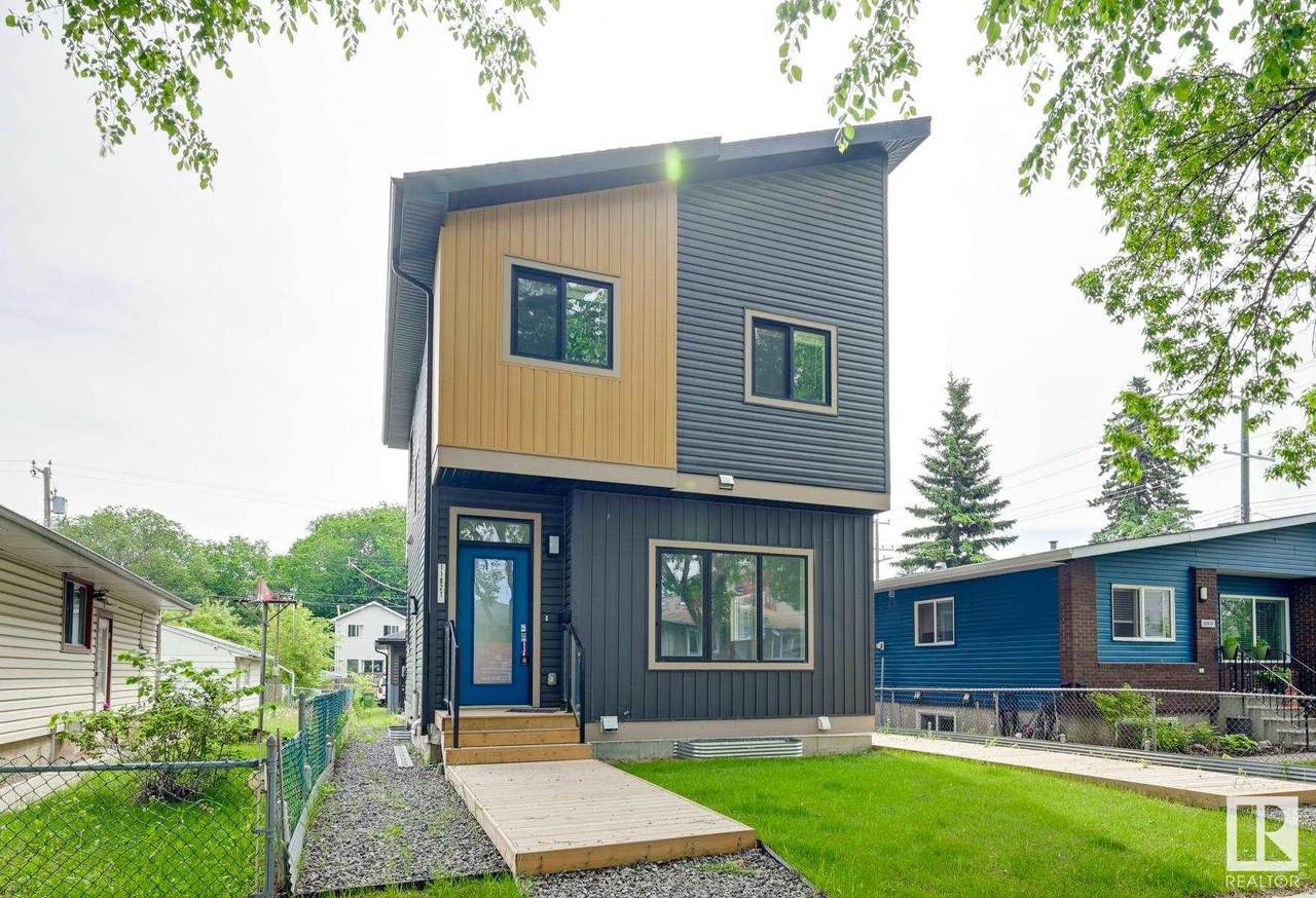 11819 & 11821 53 Street - Photo 1
