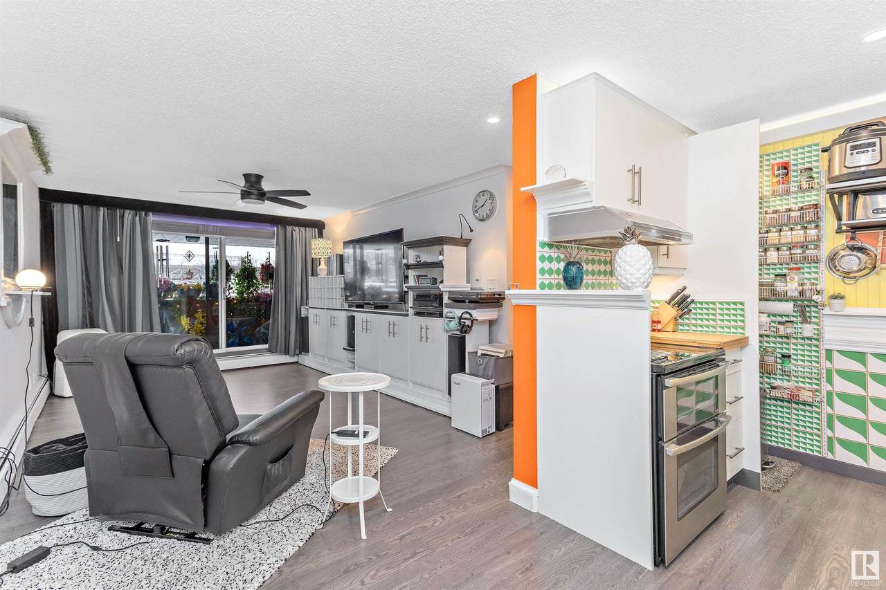 402 11040 82 Street - Photo 1