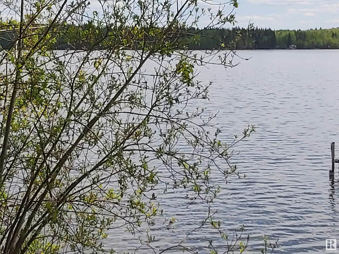 https://bt-photos.global.ssl.fastly.net/alberta/1280_boomver_1_E4389896-2.jpg