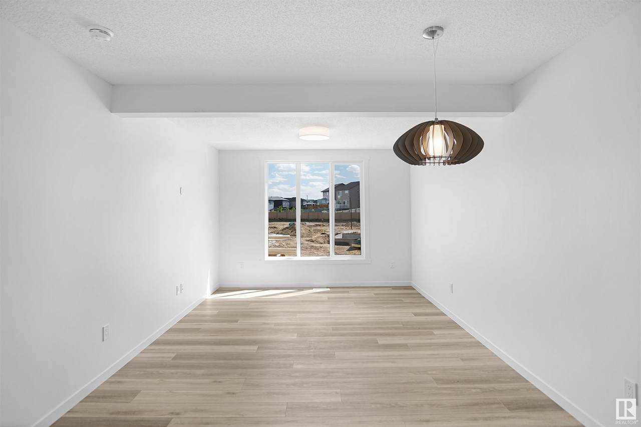 https://bt-photos.global.ssl.fastly.net/alberta/1280_boomver_1_E4432217-2.jpg