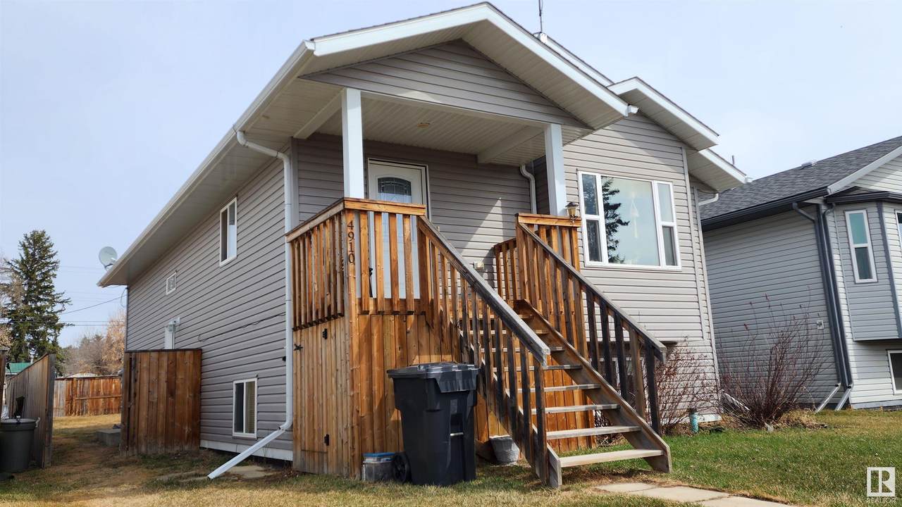 4910 51 Avenue - Photo 1