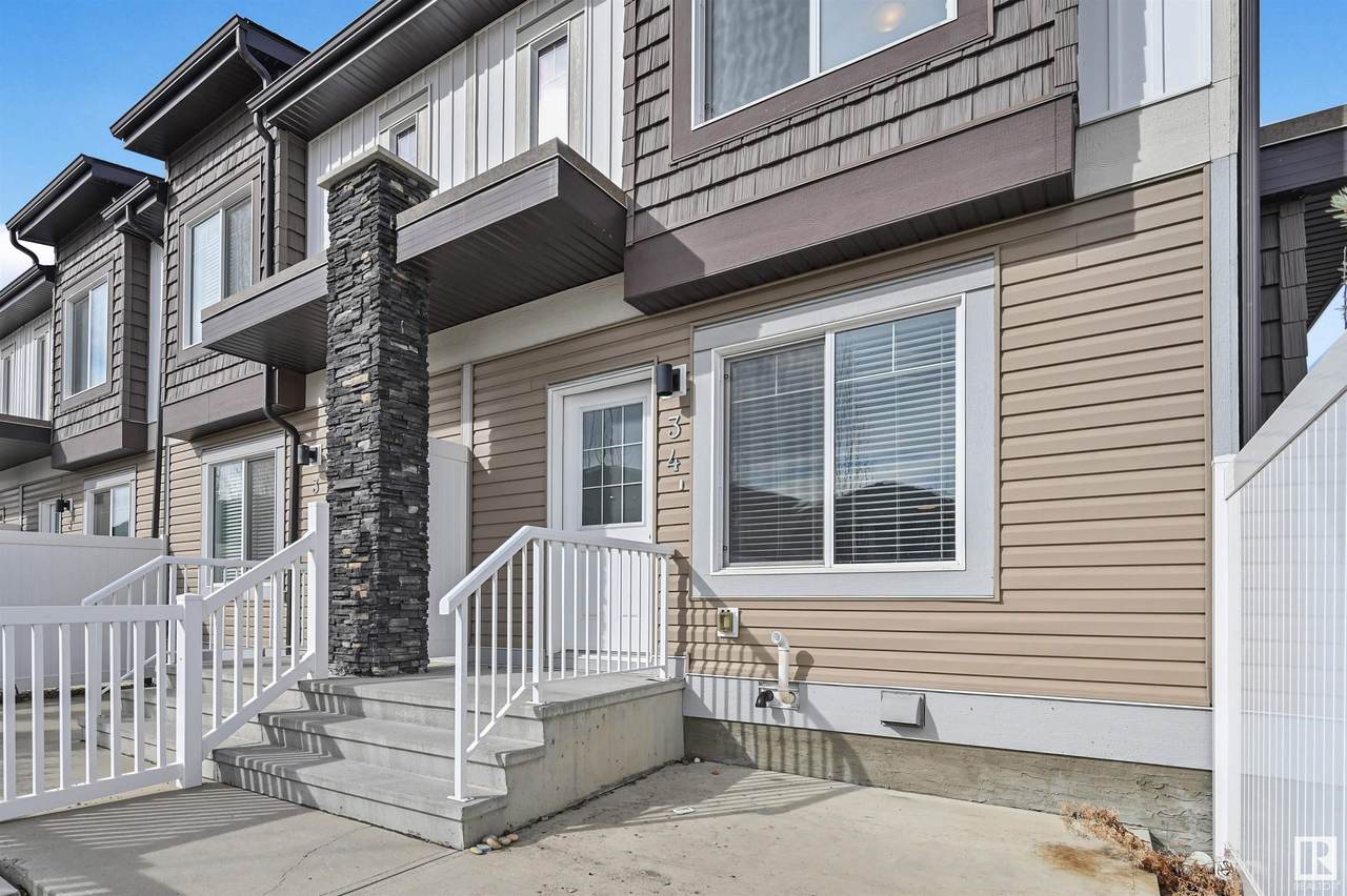 2215 24 Street - Photo 1
