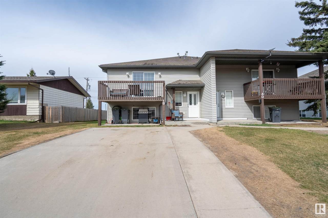 4716 49 Street - Photo 1