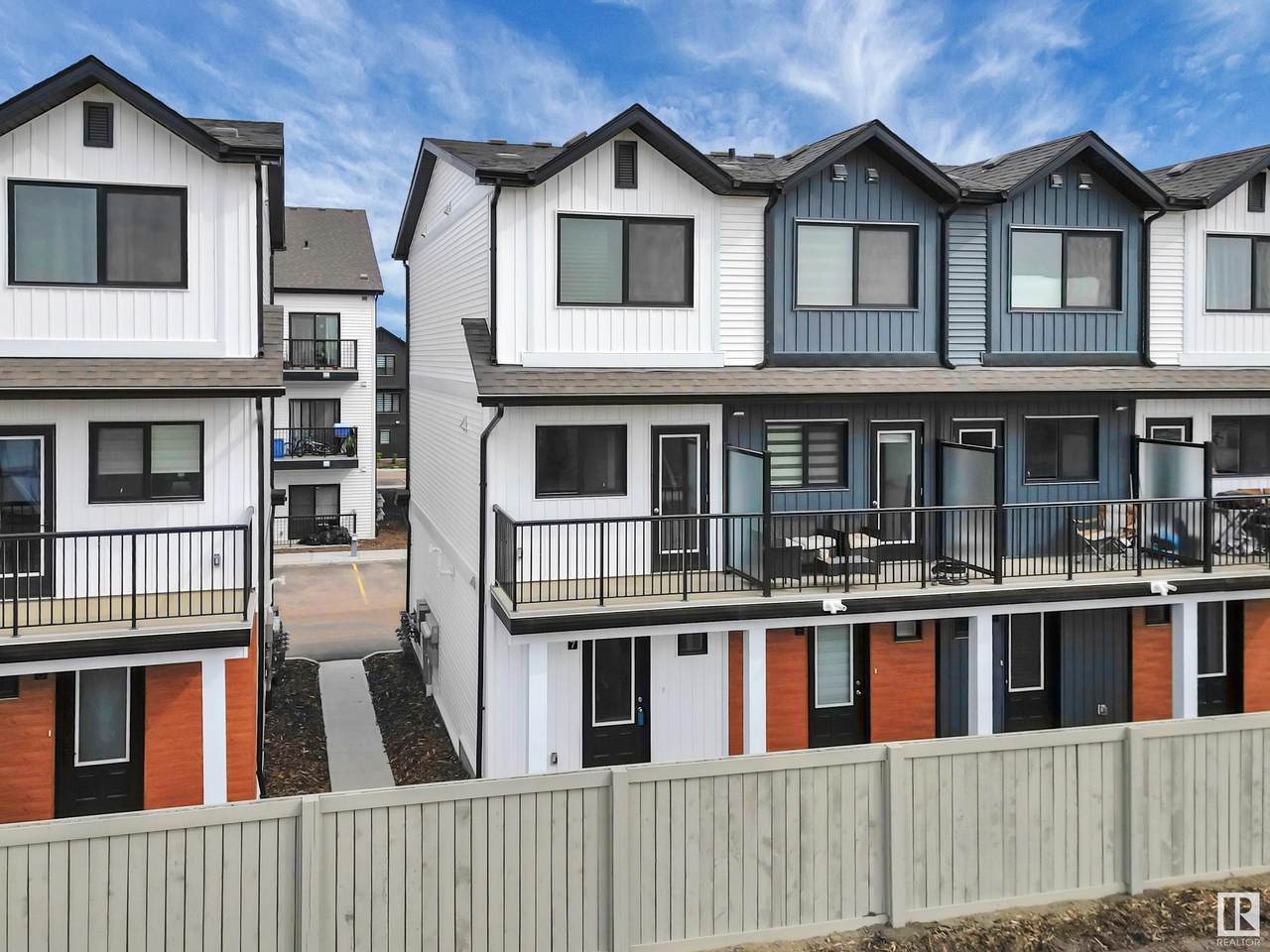 850 Secord Boulevard - Photo 1