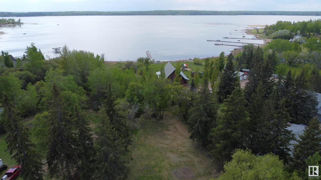 https://bt-photos.global.ssl.fastly.net/alberta/1280_boomver_1_E4437921-2.jpg