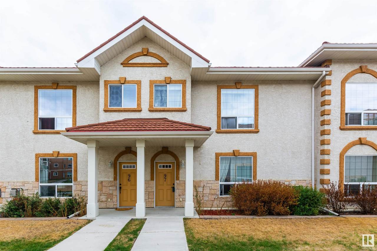 13825 155 Avenue - Photo 1