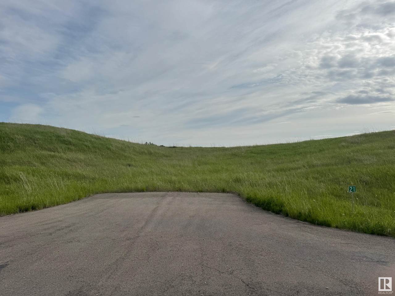 https://bt-photos.global.ssl.fastly.net/alberta/1280_boomver_1_E4441092-2.jpg