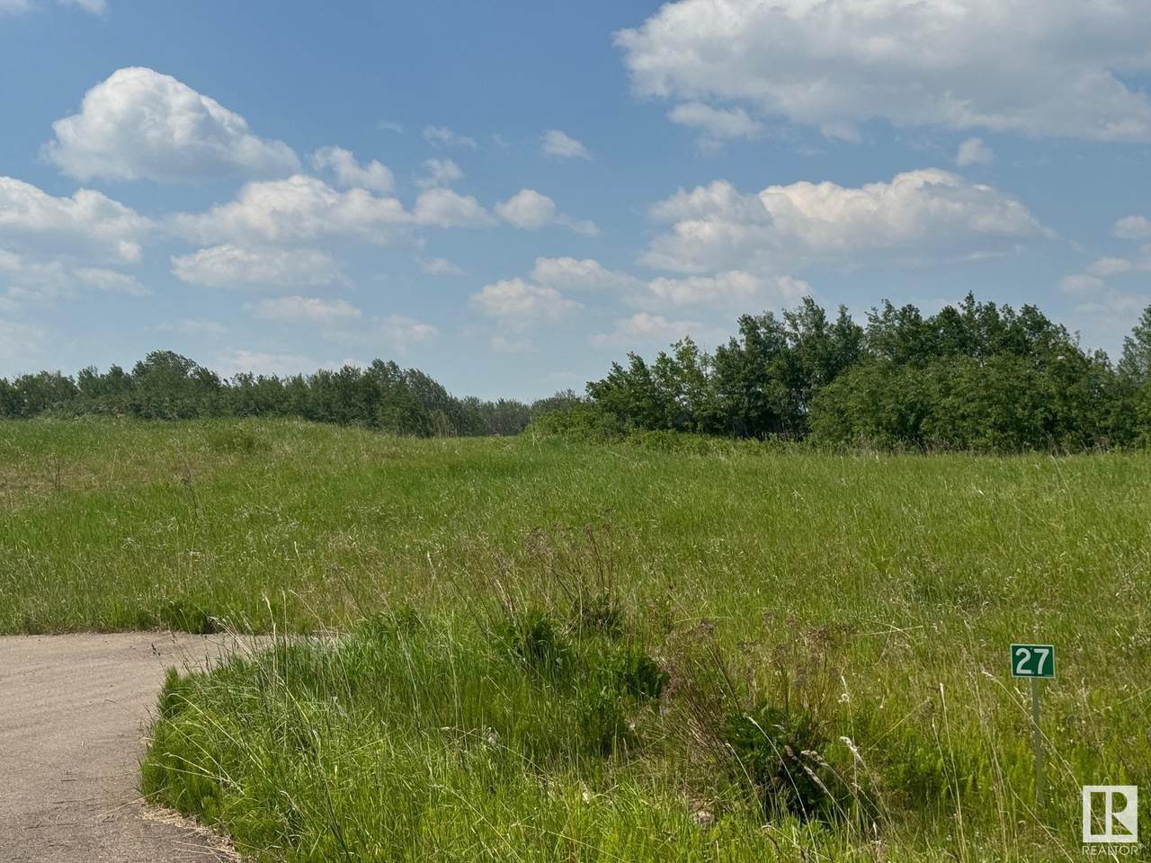 https://bt-photos.global.ssl.fastly.net/alberta/1280_boomver_1_E4441187-2.jpg