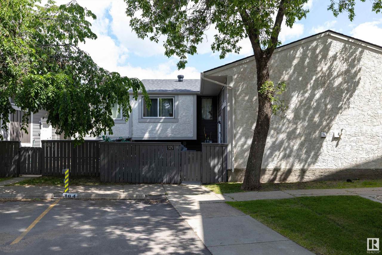 325 Willow Court - Photo 1