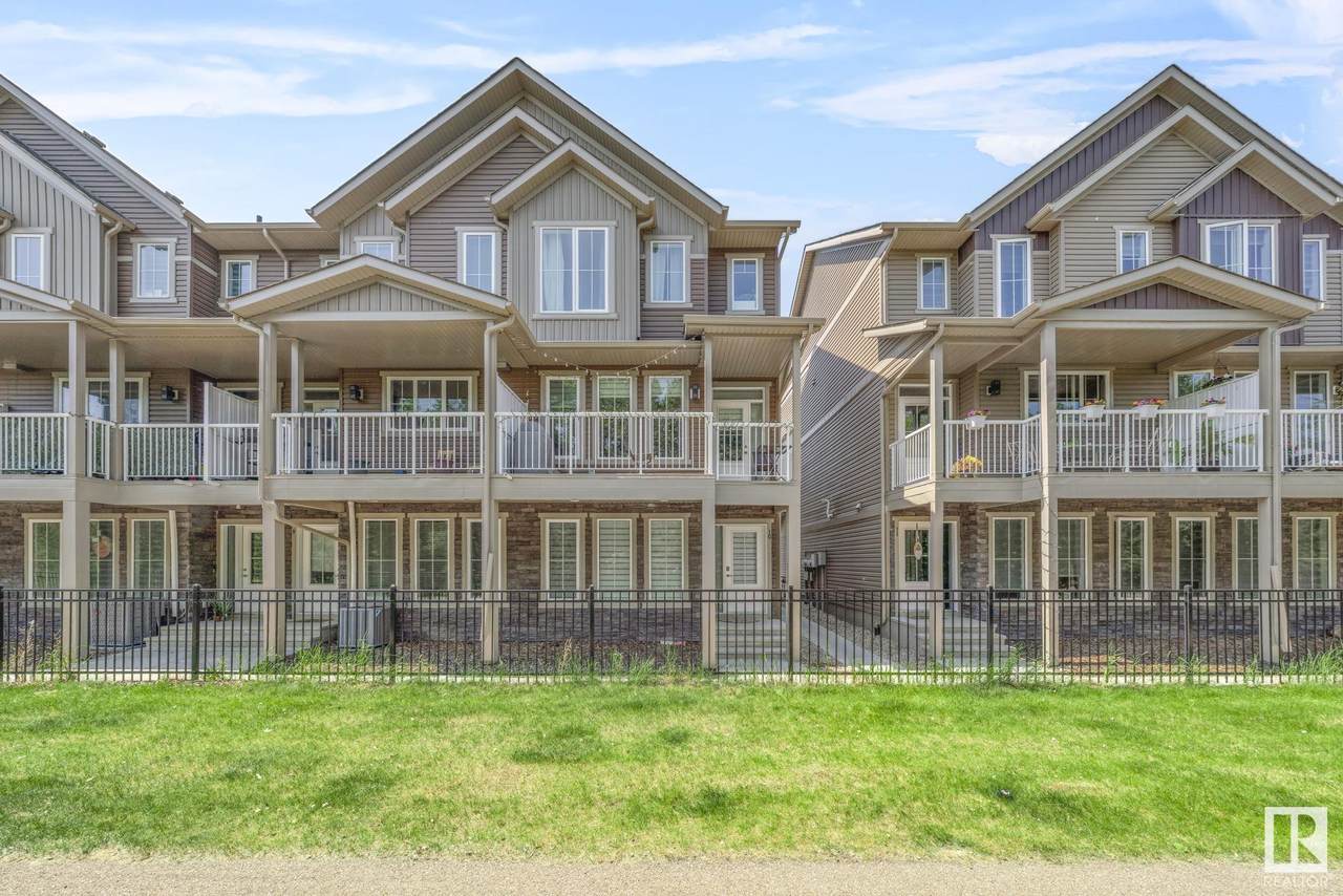 1051 Graydon Hill Boulevard - Photo 1