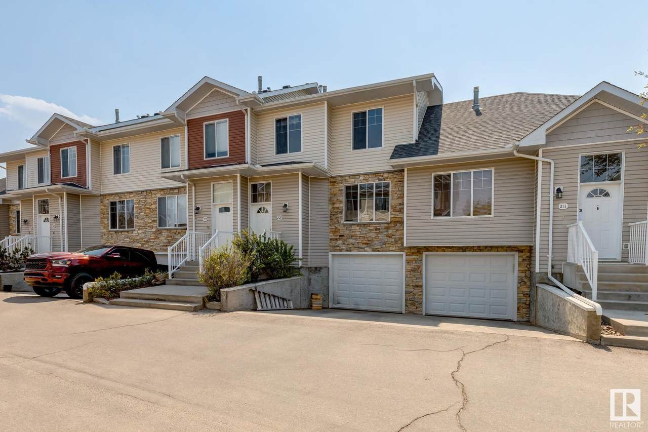 178 Bridgeport Boulevard - Photo 1