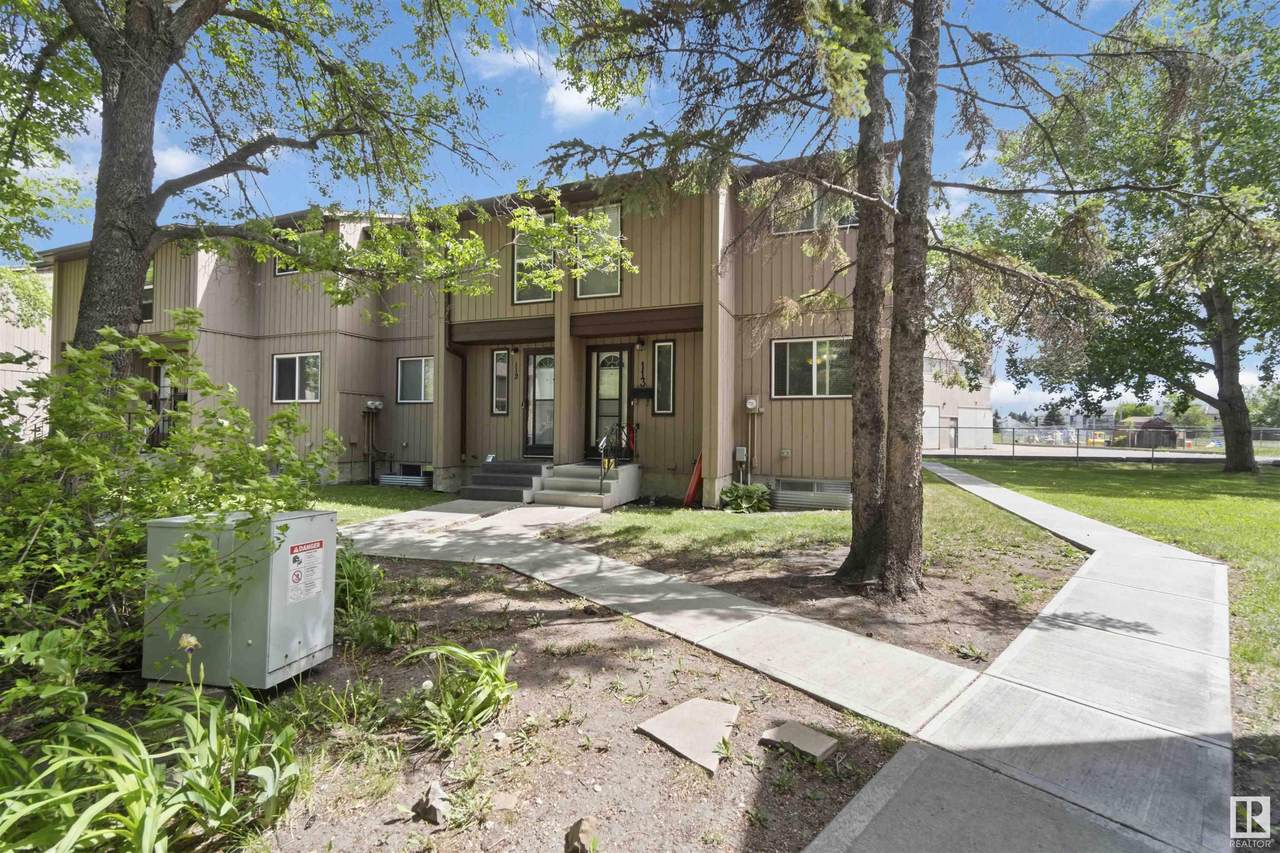10633 31 Avenue - Photo 1