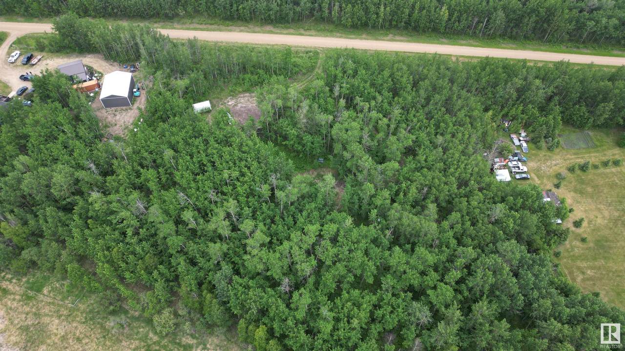 https://bt-photos.global.ssl.fastly.net/alberta/1280_boomver_1_E4442815-2.jpg