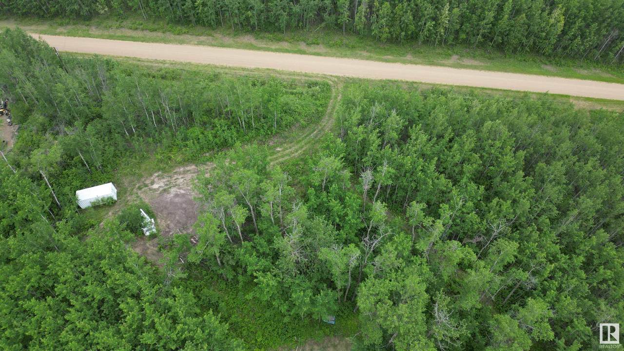 https://bt-photos.global.ssl.fastly.net/alberta/1280_boomver_1_E4442815-2.jpg