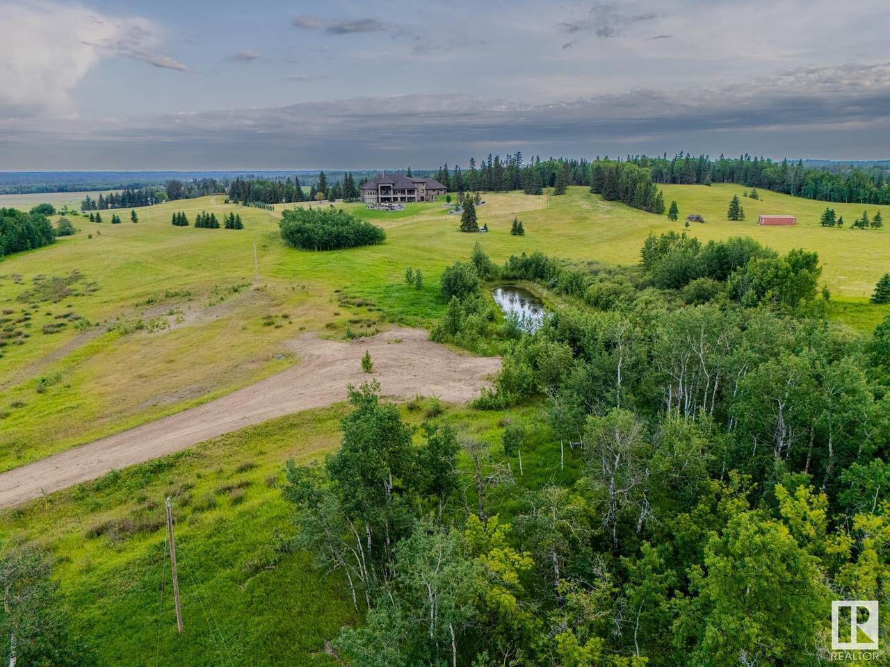 https://bt-photos.global.ssl.fastly.net/alberta/1280_boomver_1_E4443308-2.jpg