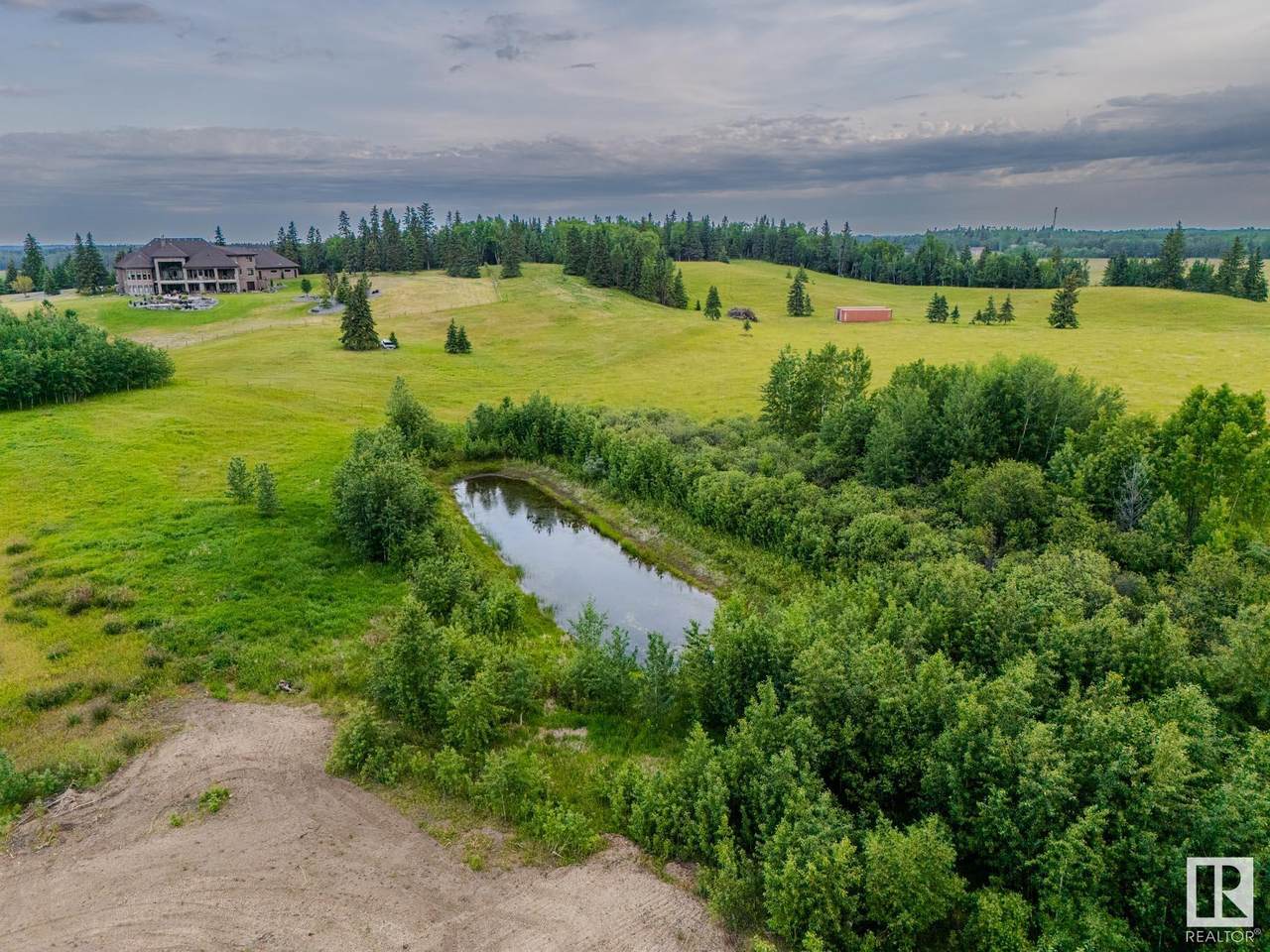 https://bt-photos.global.ssl.fastly.net/alberta/1280_boomver_1_E4443308-2.jpg