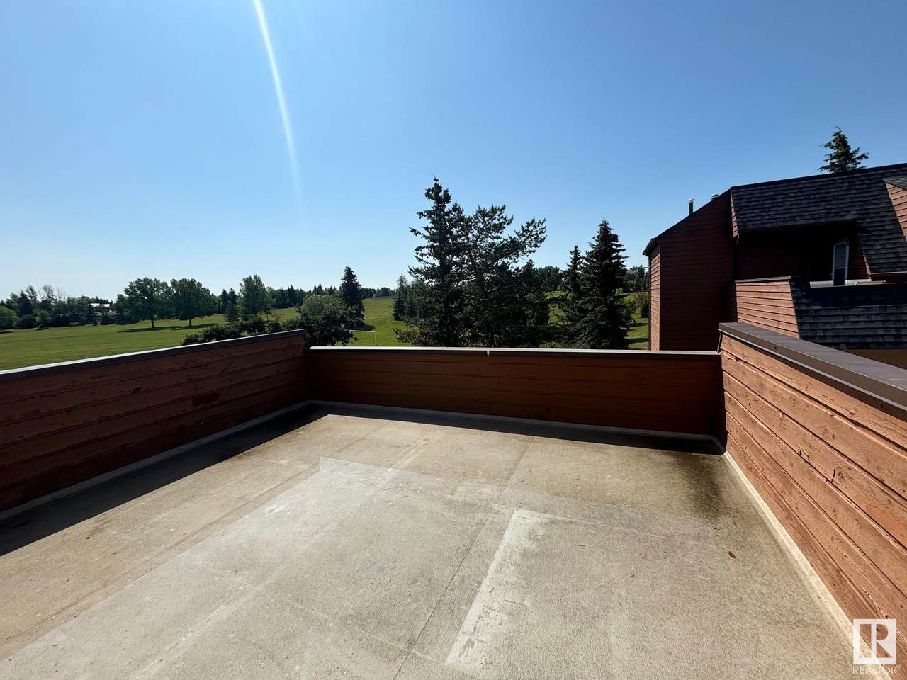 5979 40 Avenue - Photo 1