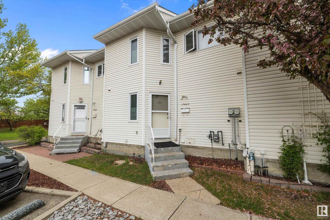 17445 92 Avenue - Photo 1