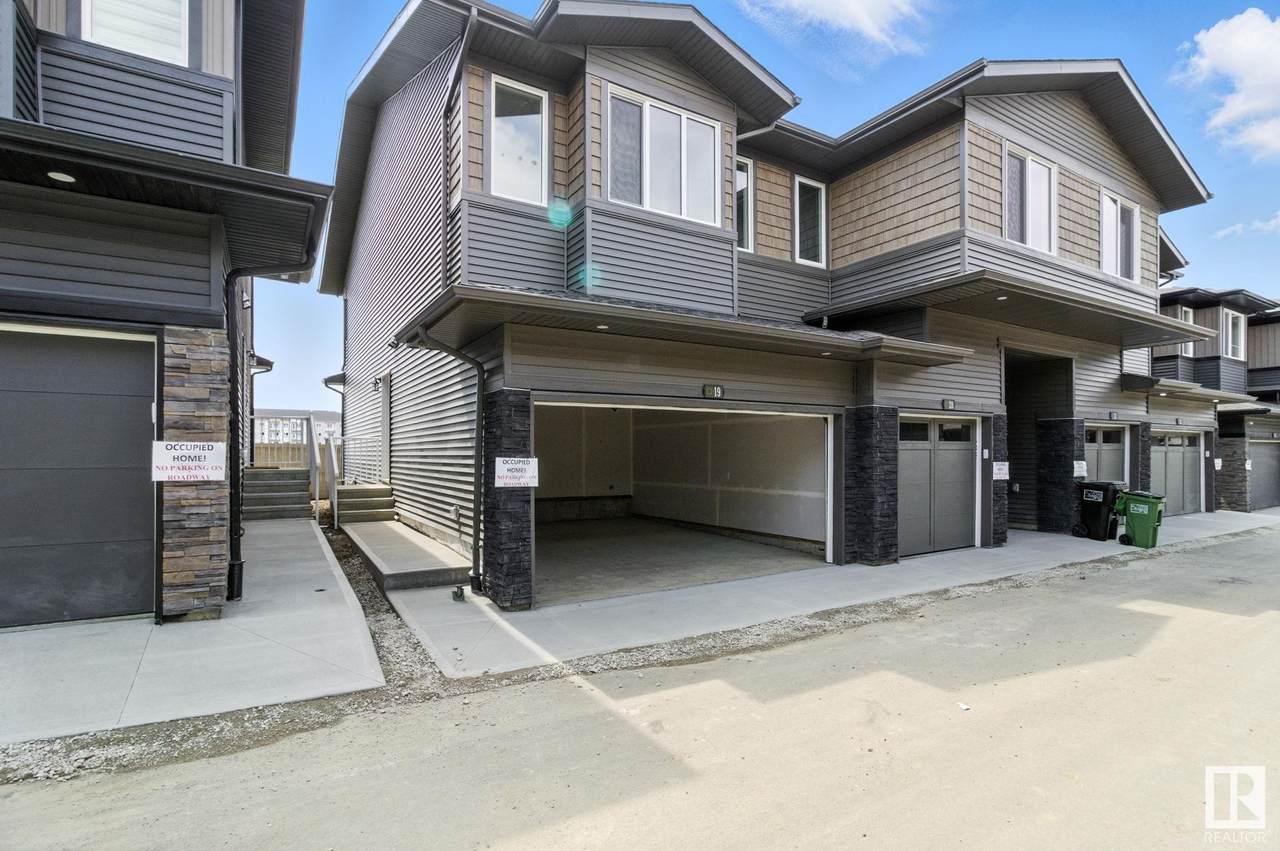 2710 66 St - Photo 1