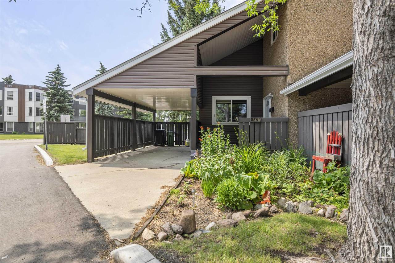 18176 96 Avenue - Photo 1
