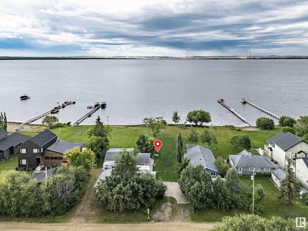 https://bt-photos.global.ssl.fastly.net/alberta/1280_boomver_1_E4444897-2.jpg