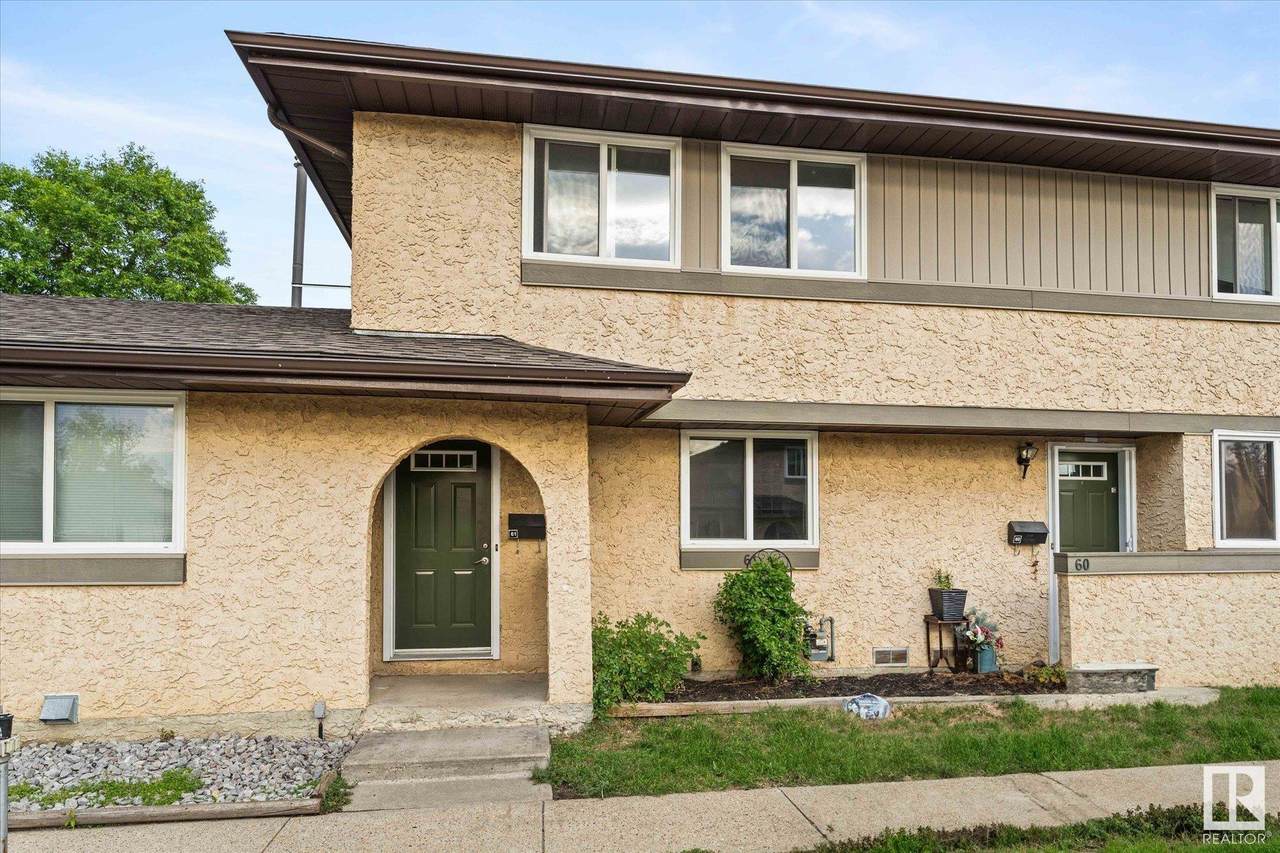 8930 99 Avenue - Photo 1