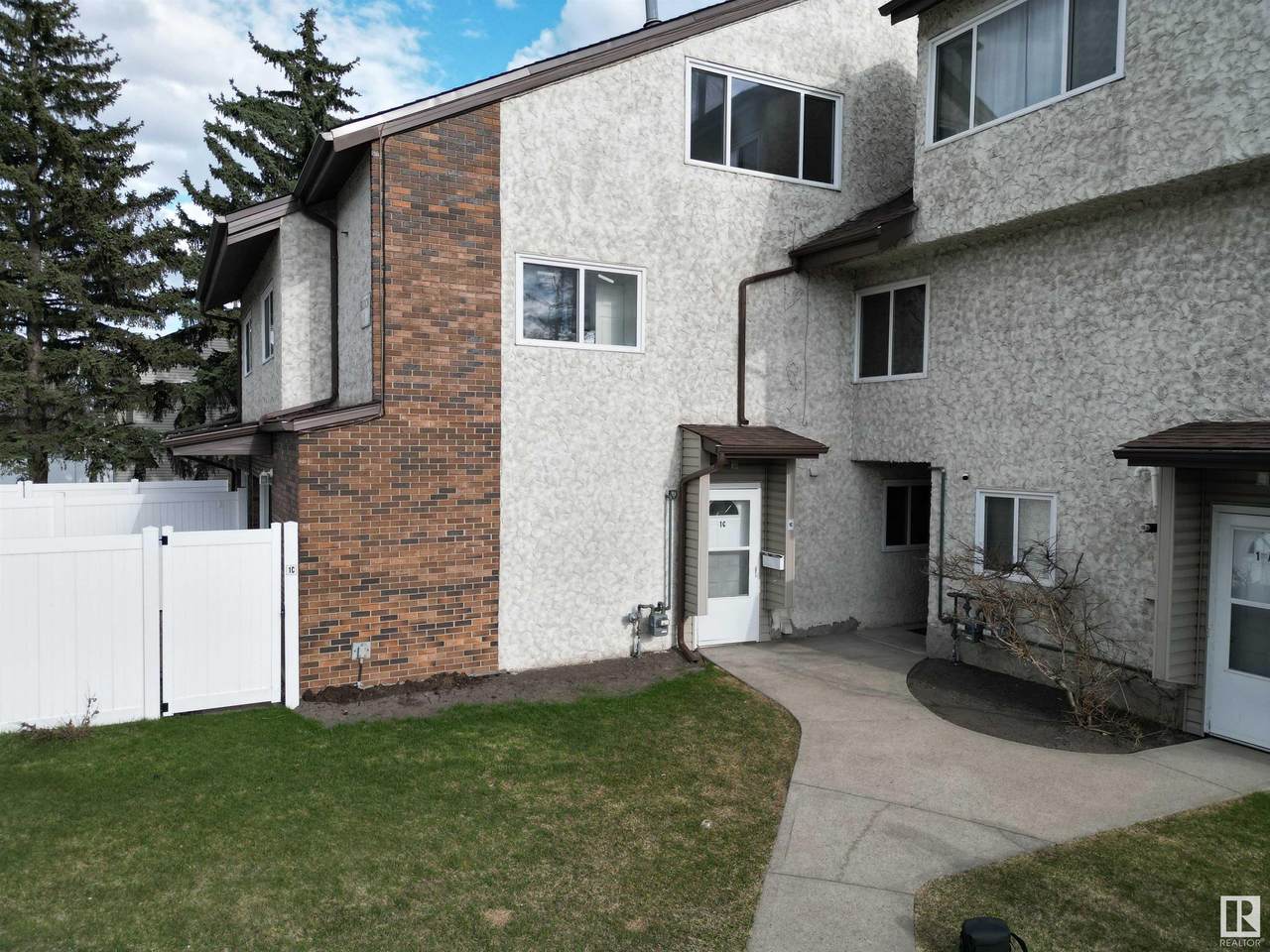 1C Meadowlark Village - Photo 1