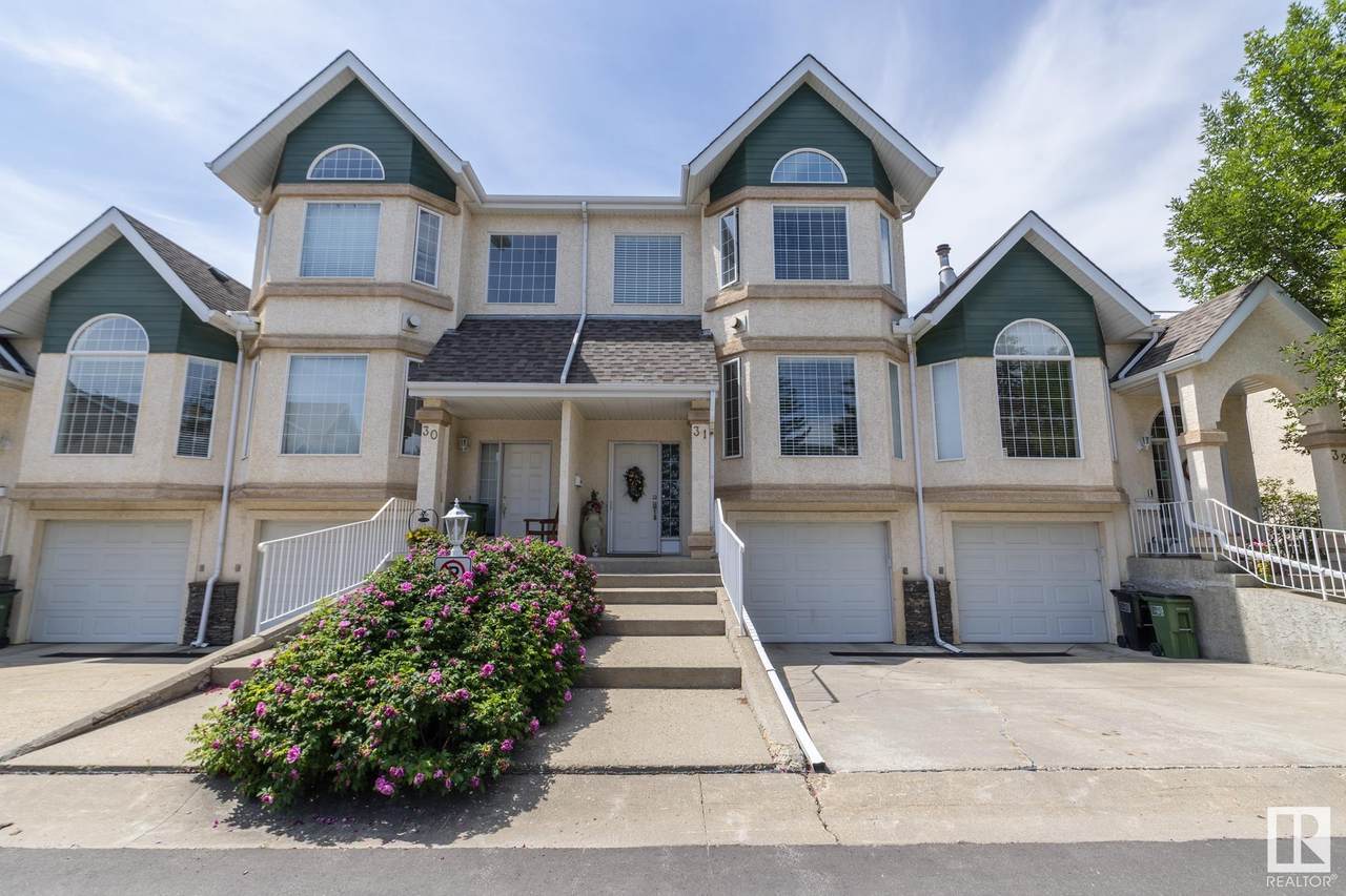 11717 9B Avenue - Photo 1