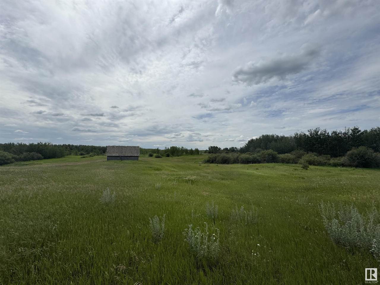 https://bt-photos.global.ssl.fastly.net/alberta/1280_boomver_1_E4446750-2.jpg