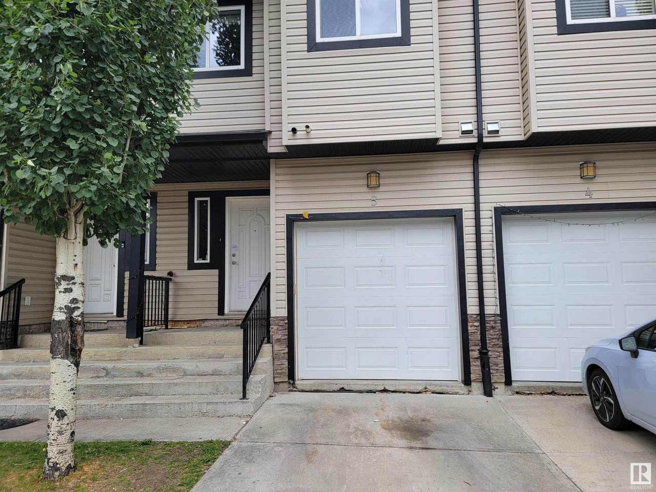 1820 34 Avenue - Photo 1