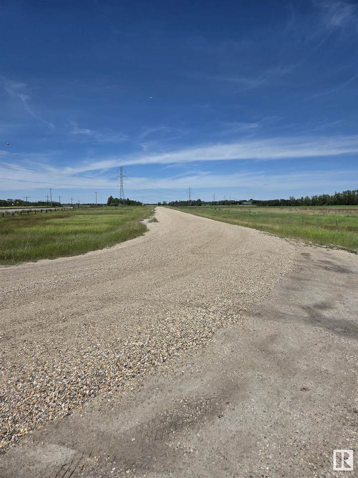 https://bt-photos.global.ssl.fastly.net/alberta/1280_boomver_1_E4447319-2.jpg