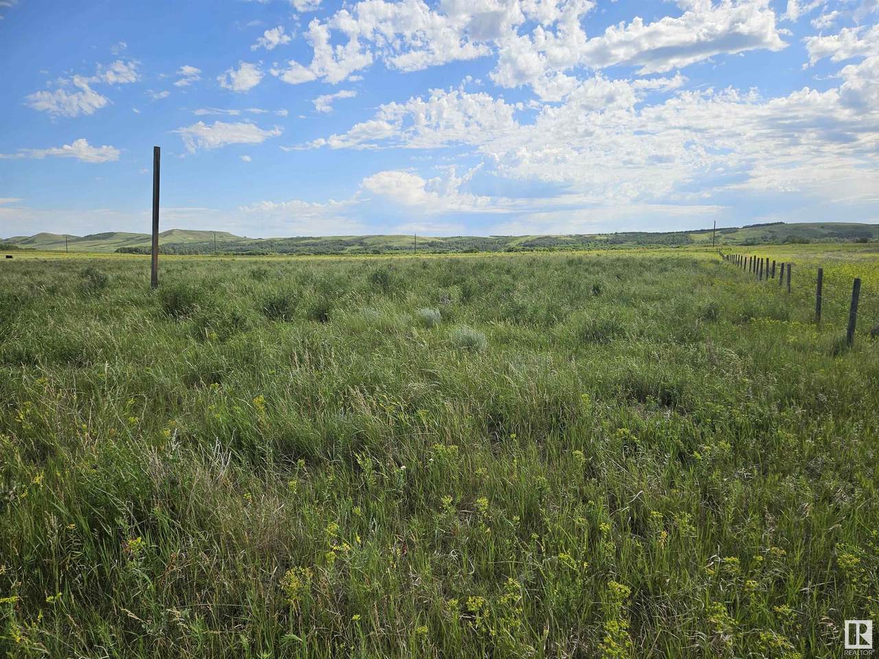 https://bt-photos.global.ssl.fastly.net/alberta/1280_boomver_1_E4447511-2.jpg