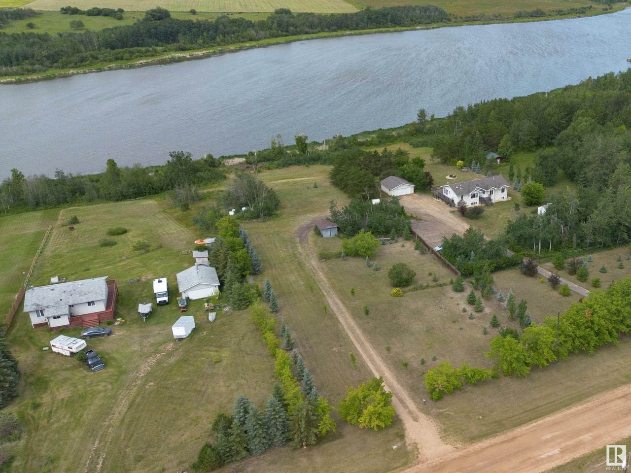 23329 Sh 651 - Photo 1