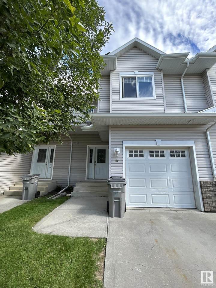 5001 62 Street - Photo 1