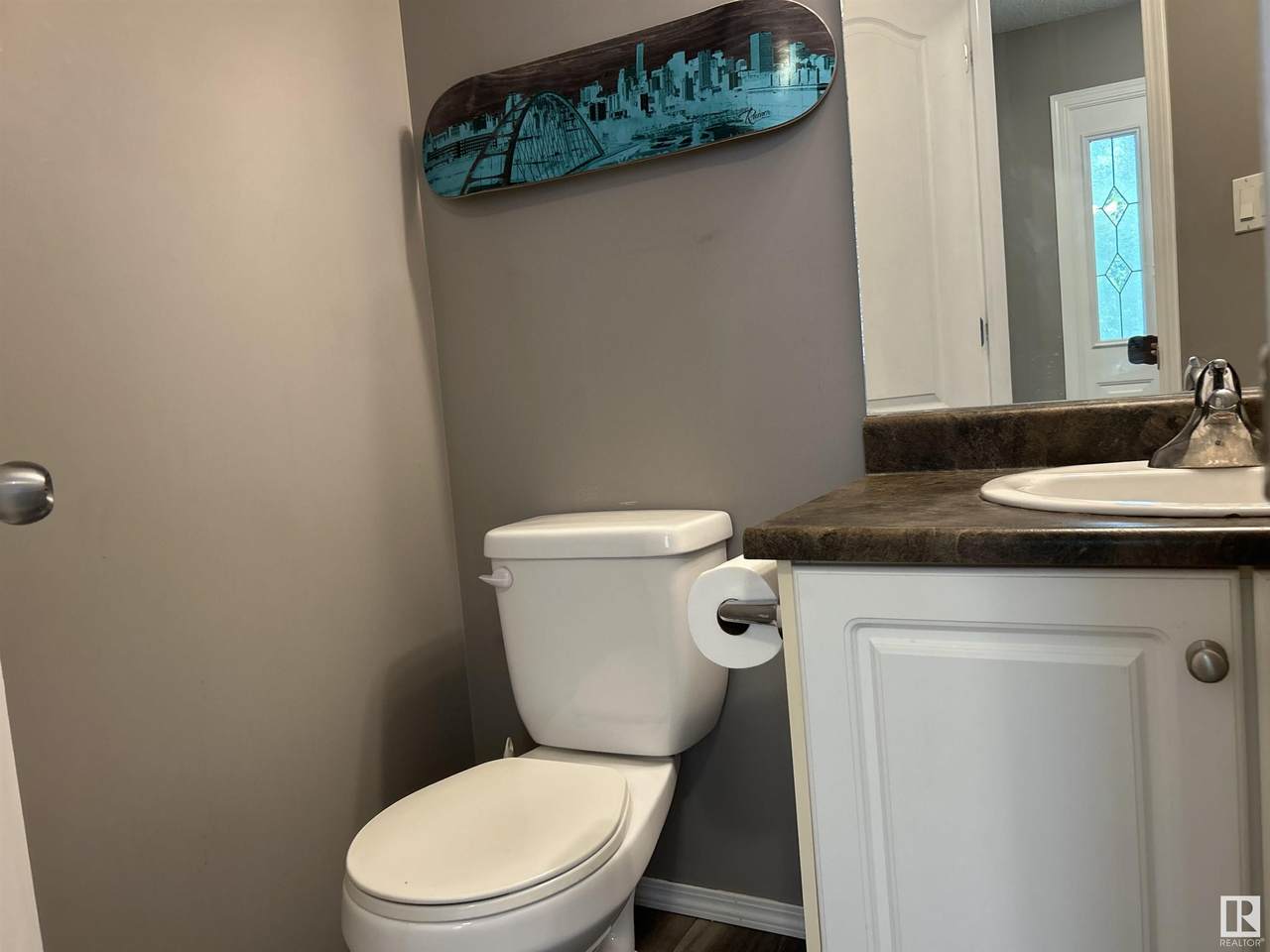 https://bt-photos.global.ssl.fastly.net/alberta/1280_boomver_1_E4447883-2.jpg