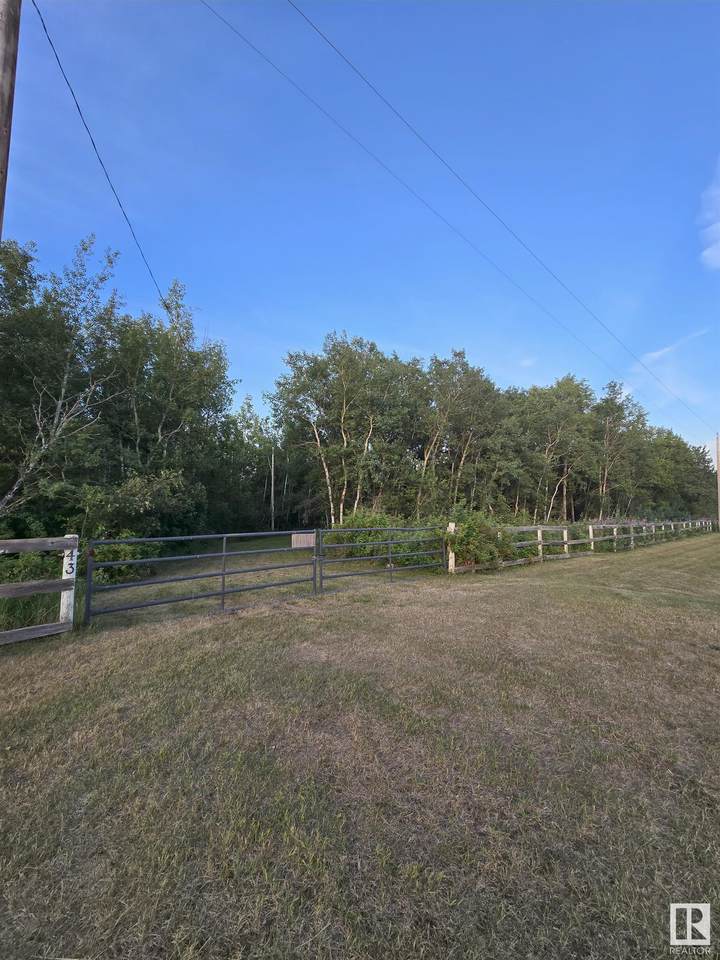 23329 Sh - Photo 1