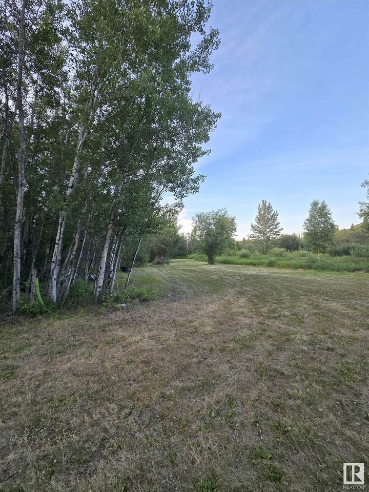 https://bt-photos.global.ssl.fastly.net/alberta/1280_boomver_1_E4447940-2.jpg