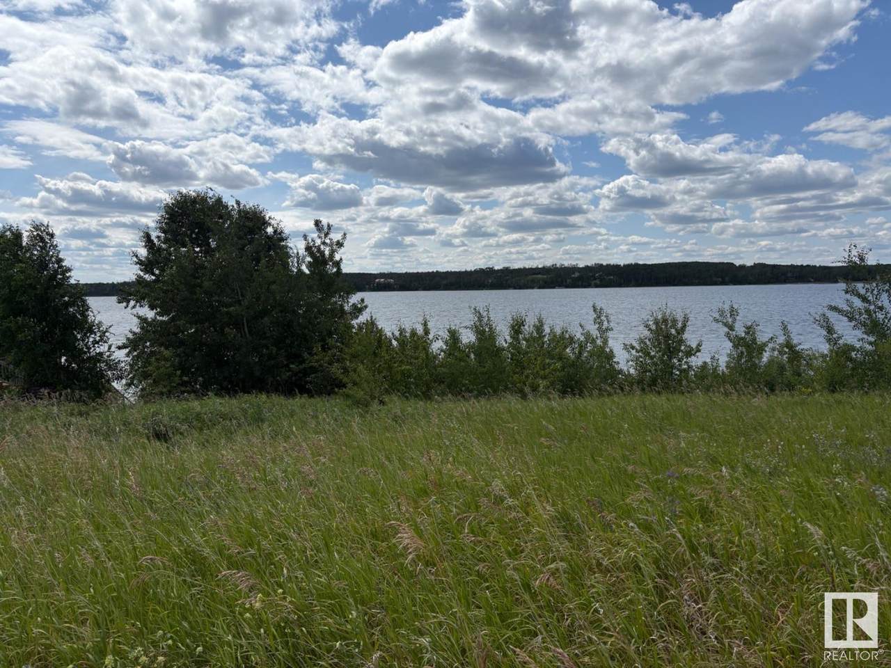 https://bt-photos.global.ssl.fastly.net/alberta/1280_boomver_1_E4448245-2.jpg