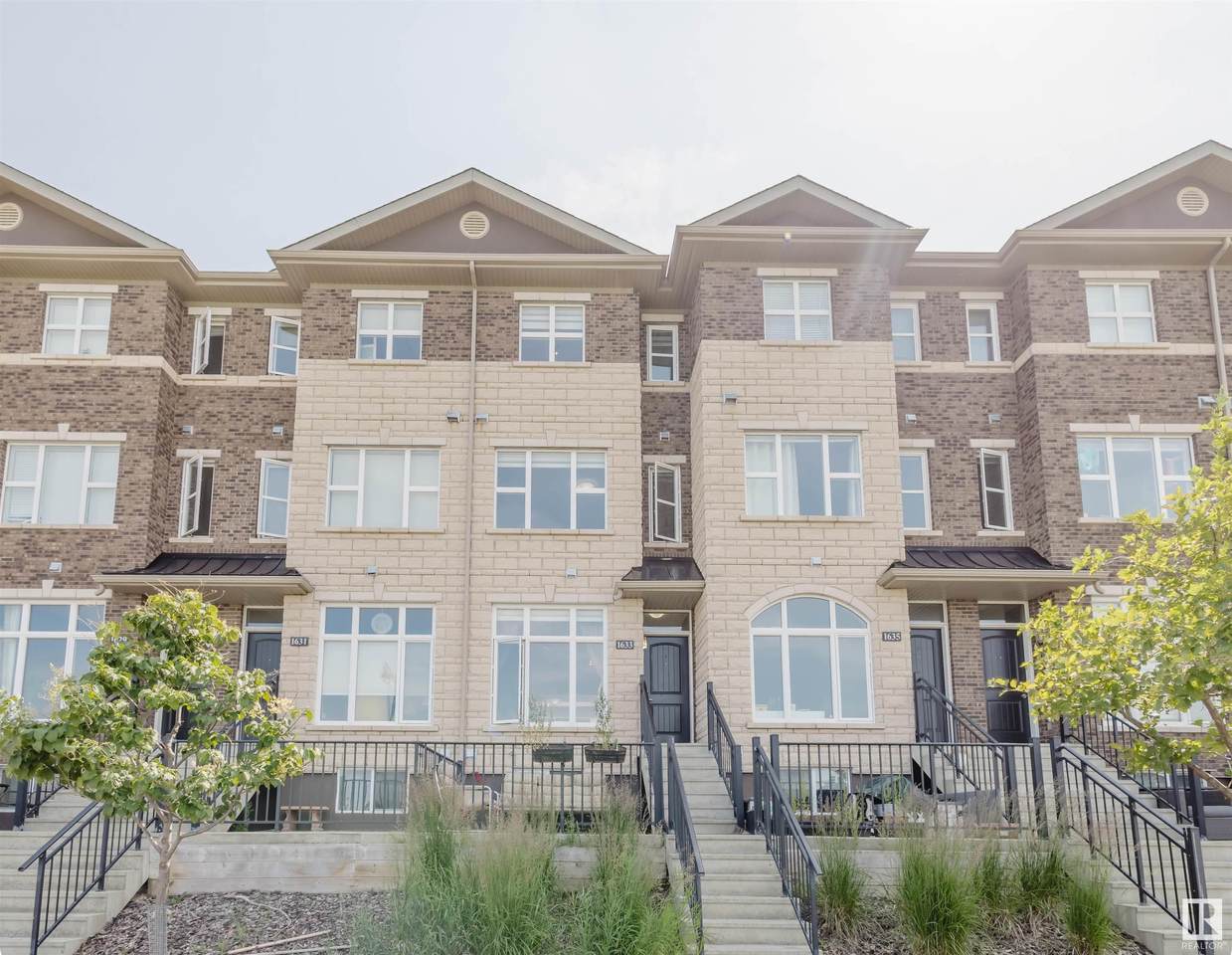 1633 Cunningham Way - Photo 1