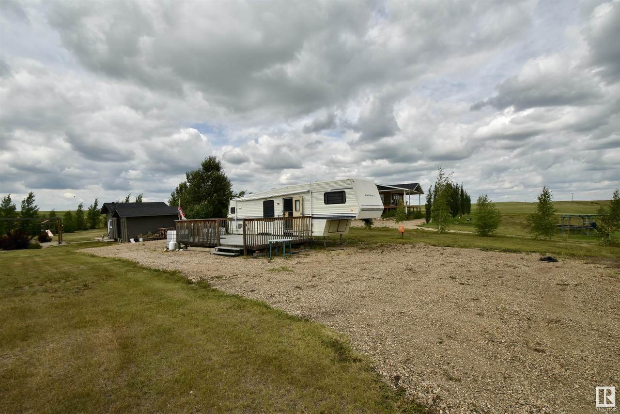 801 56316 RNG RD 113 - Photo 1