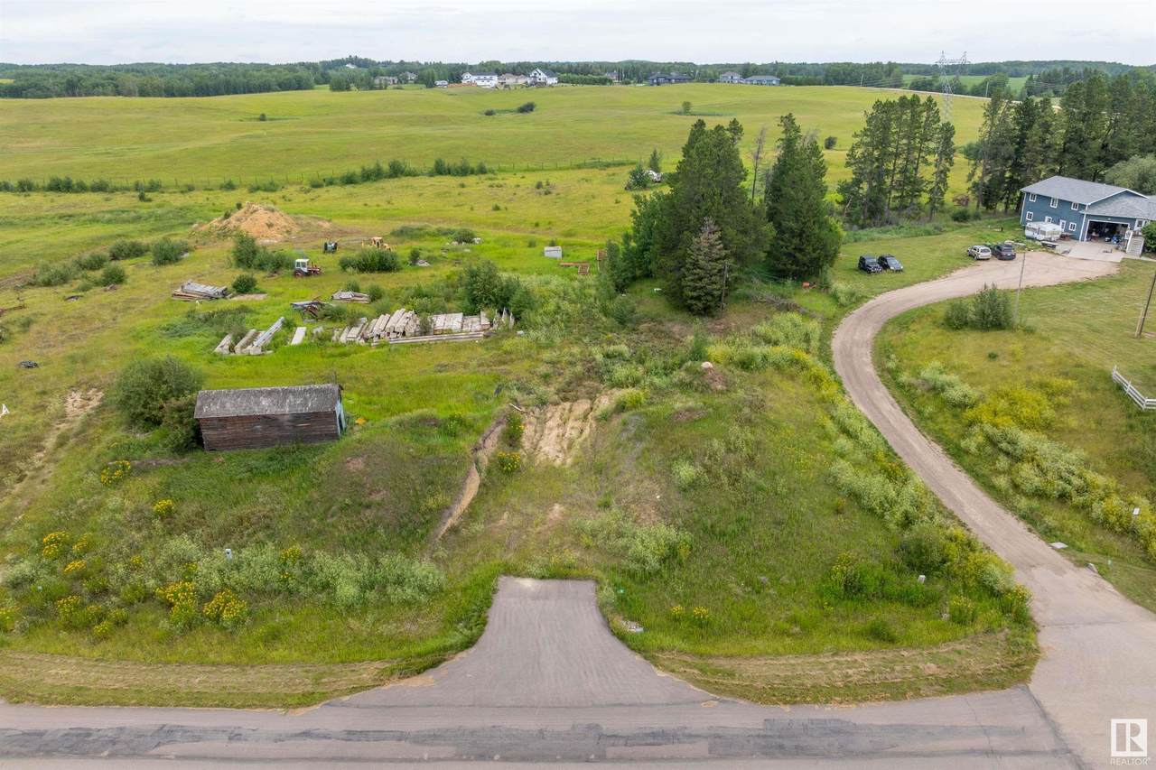 https://bt-photos.global.ssl.fastly.net/alberta/1280_boomver_1_E4449855-2.jpg