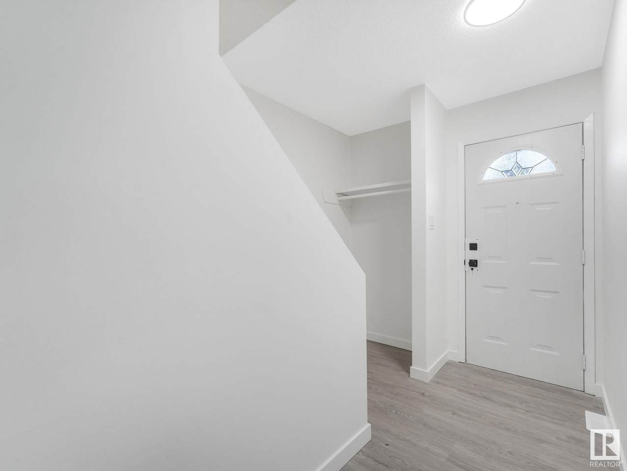 https://bt-photos.global.ssl.fastly.net/alberta/1280_boomver_1_E4450070-2.jpg
