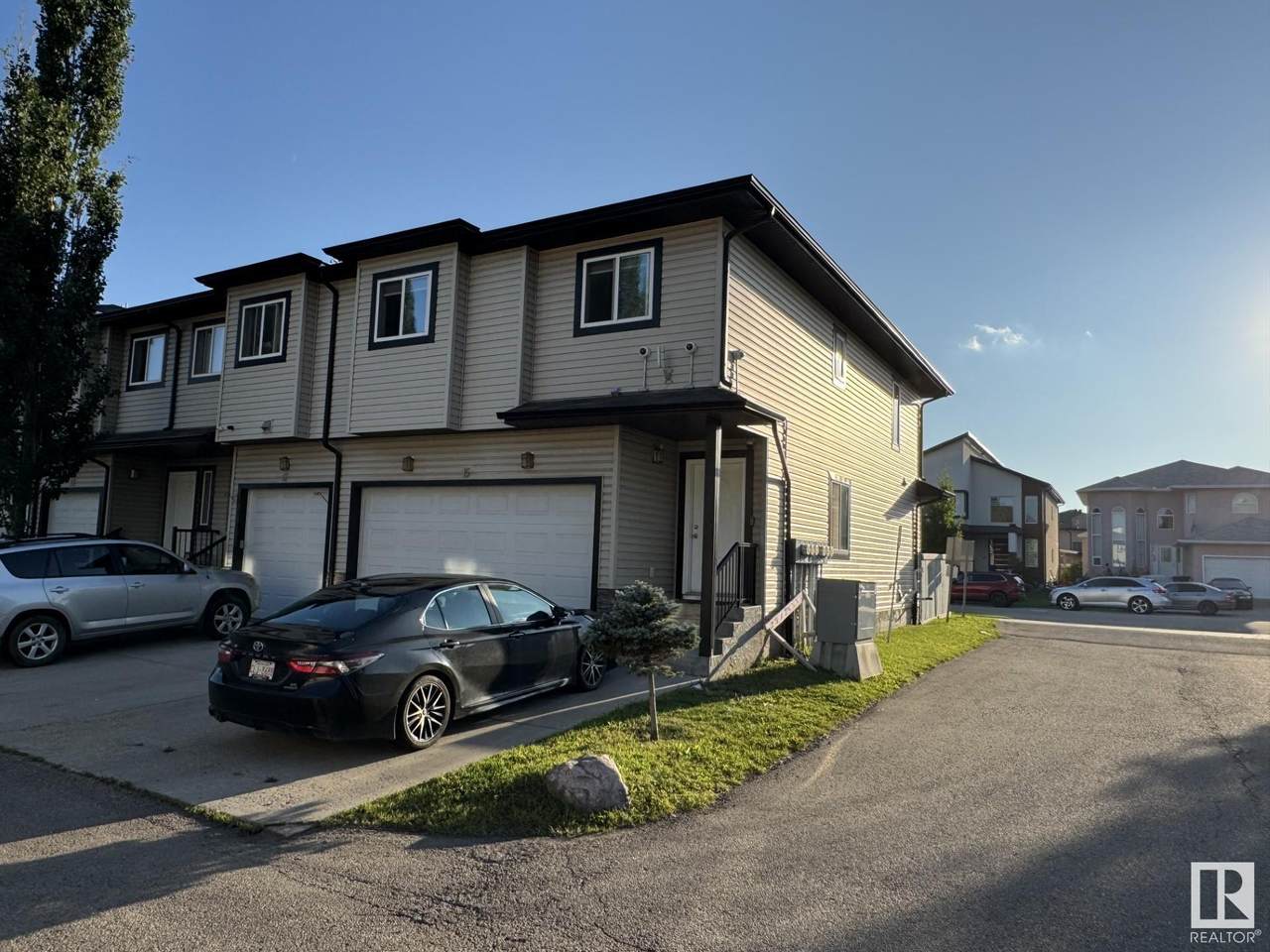 1820 34 Avenue - Photo 1