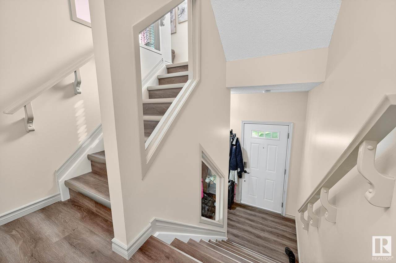 https://bt-photos.global.ssl.fastly.net/alberta/1280_boomver_1_E4450459-2.jpg