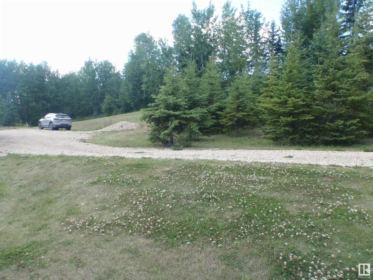 https://bt-photos.global.ssl.fastly.net/alberta/1280_boomver_1_E4450506-2.jpg