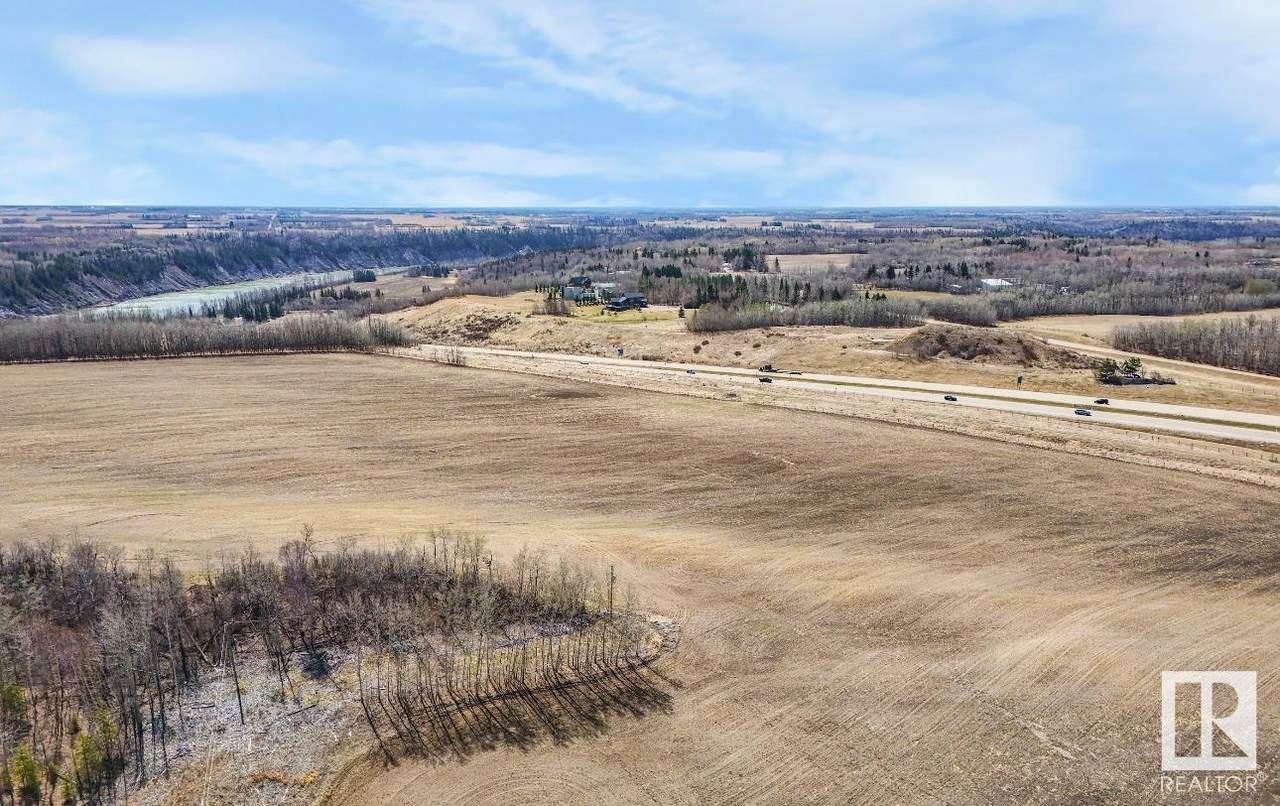 https://bt-photos.global.ssl.fastly.net/alberta/1280_boomver_1_E4450576-2.jpg