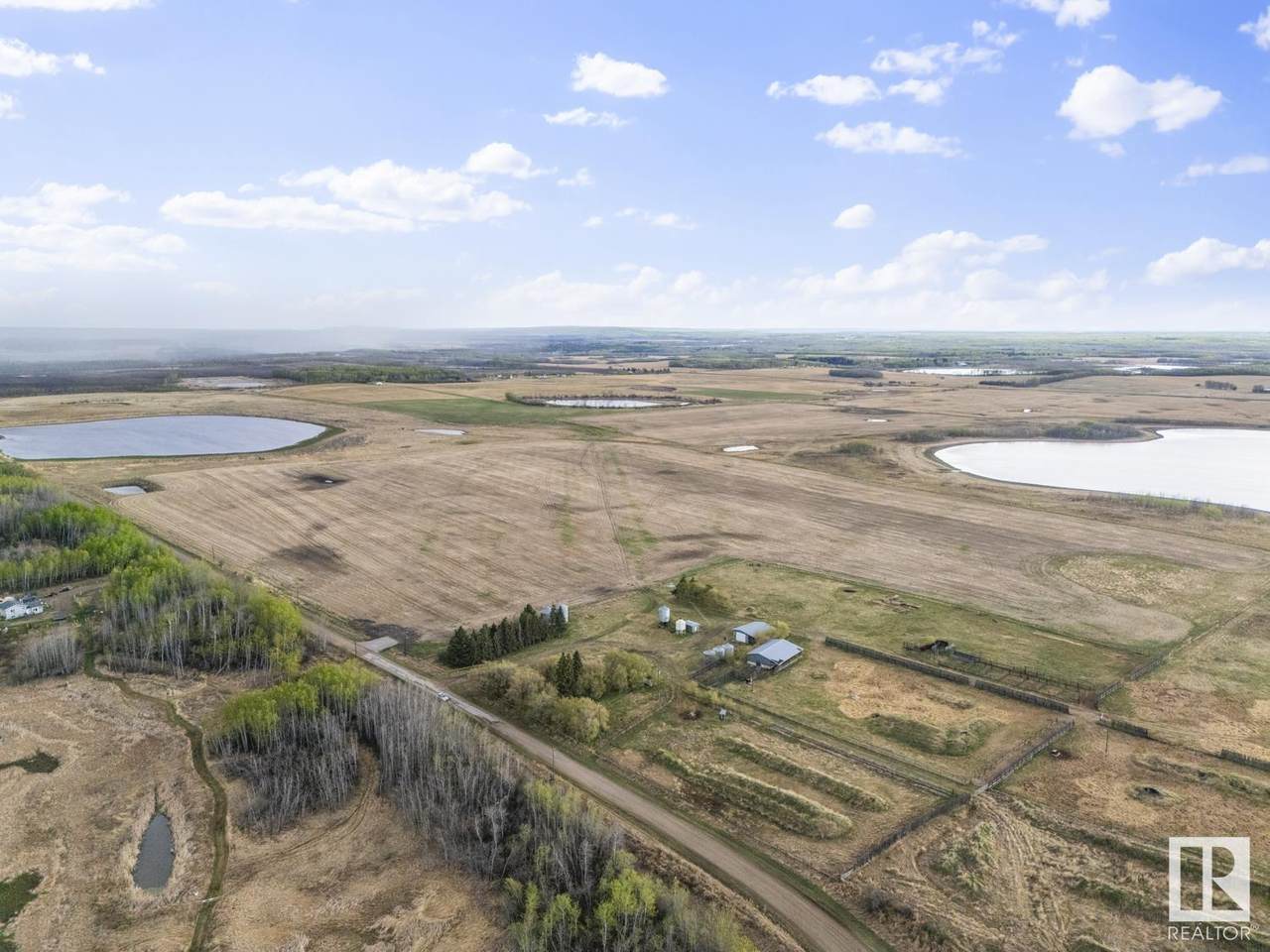 https://bt-photos.global.ssl.fastly.net/alberta/1280_boomver_1_E4451223-2.jpg