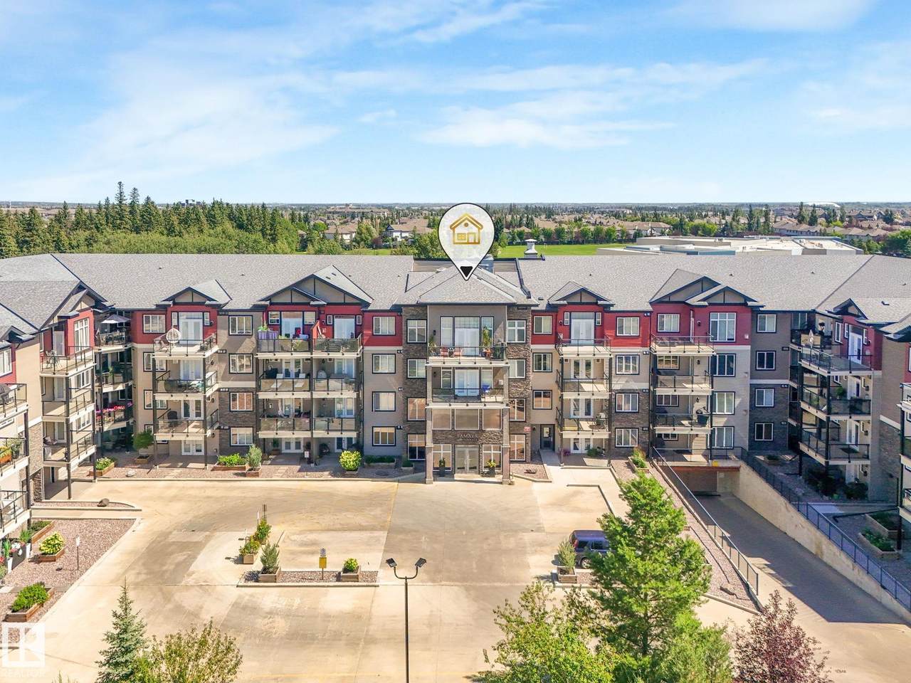 12408 15 Avenue - Photo 1